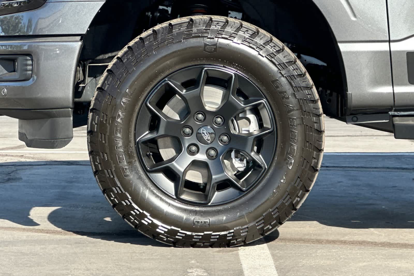 New 2026 Ford F150 XLT w/ Equipment Group 302A MID AWD/4WD image 27