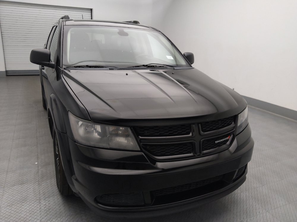 Used 2018 Dodge Journey SE w/ Popular Equipment Group FWD image 14