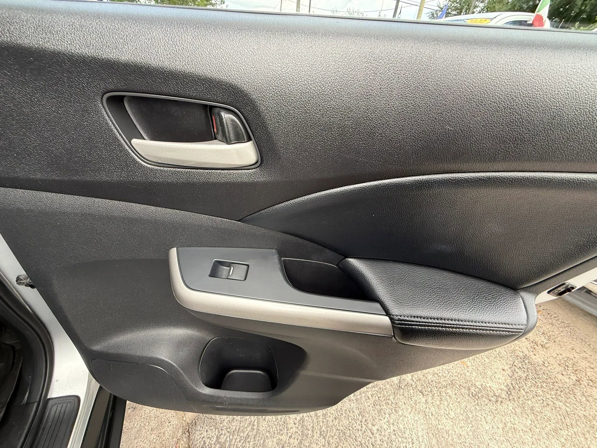 Used 2014 Honda CR-V EX-L image 23