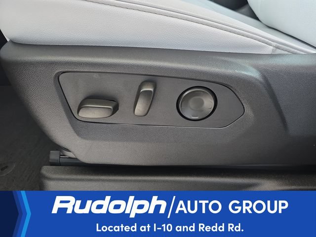 Used 2025 Chevrolet Tahoe Premier w/ Sun And Tow Package AWD/4WD image 10