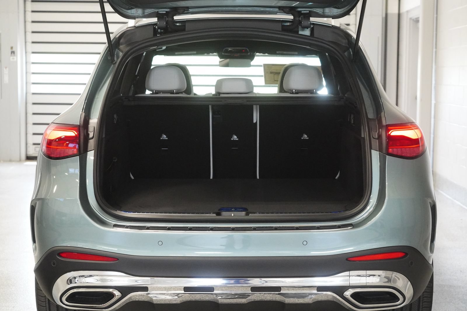 New 2026 Mercedes-Benz GLC 300 4MATIC image 32