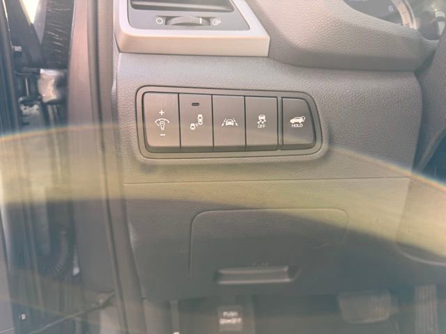 Used 2016 Hyundai Tucson Limited w/ Option Group 03 image 16