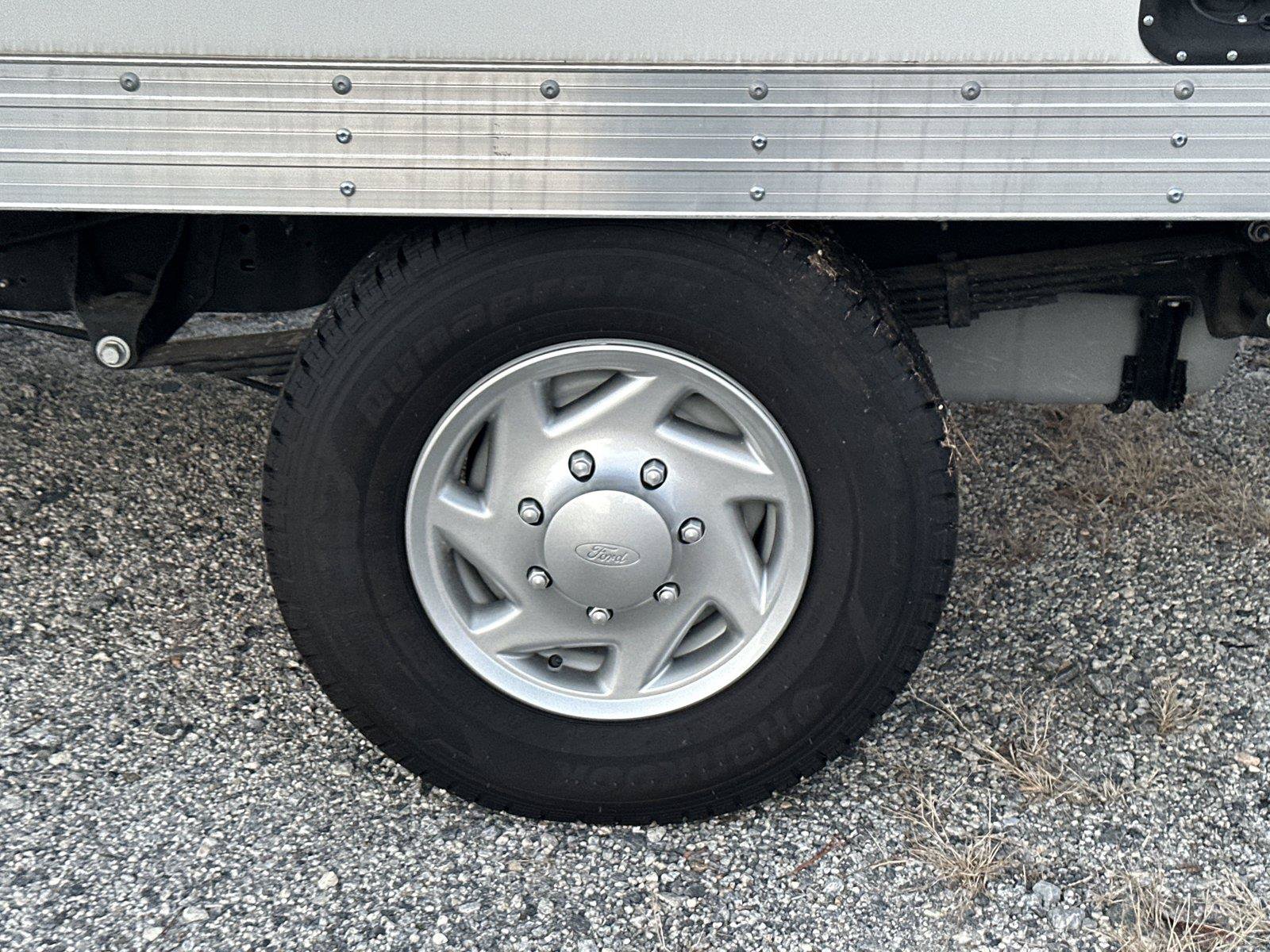 New 2025 Ford E-350 and Econoline 350 Super Duty w/ Power Equipment Group RWD image 22