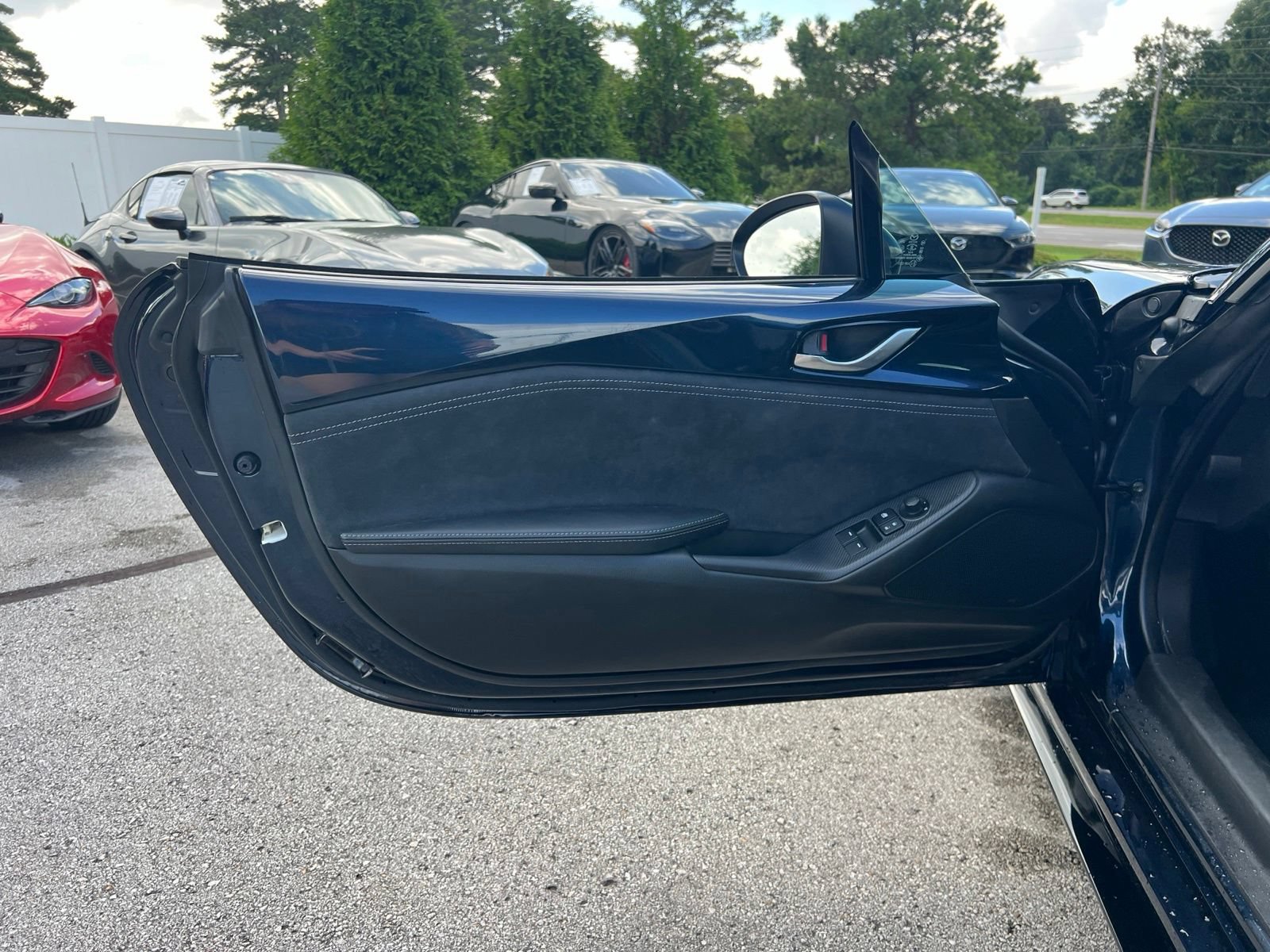 Certified 2026 MAZDA MX-5 Miata RF Club RWD image 32