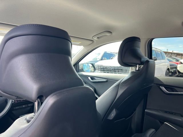 Certified 2023 Kia Niro EX w/ EX Cold Weather Package FWD image 11