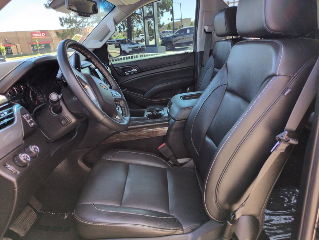 Used 2018 Chevrolet Tahoe LT w/ Luxury Package AWD/4WD image 9