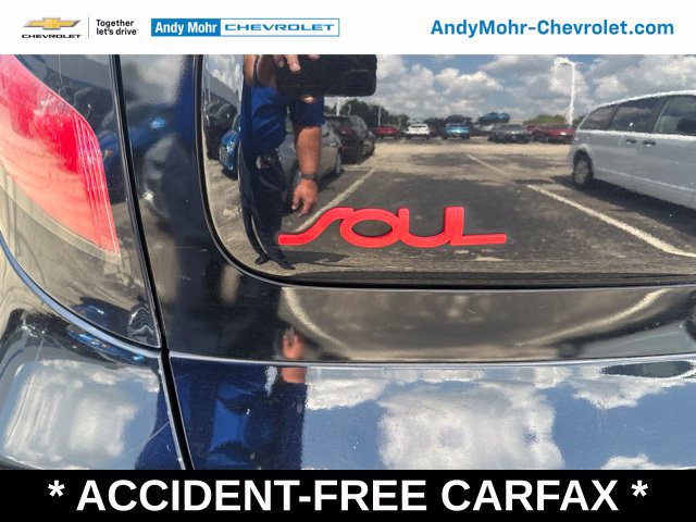 Used 2019 Kia Soul ! FWD image 9