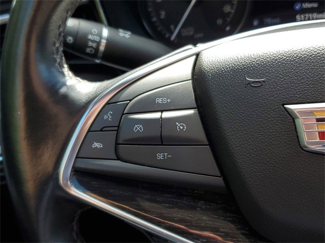 Certified 2022 Cadillac XT5 Premium Luxury w/ Technology Package image 11