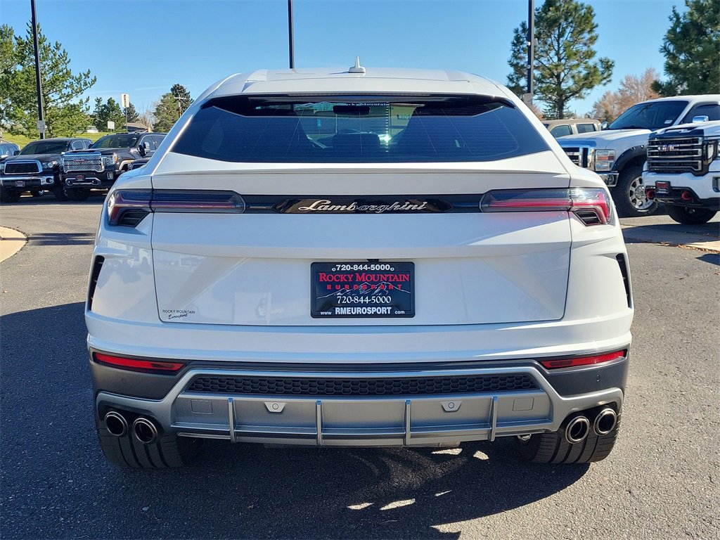 Used 2019 Lamborghini Urus image 6
