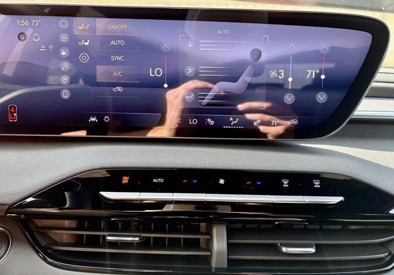 New 2026 Buick Enclave Sport Touring image 27