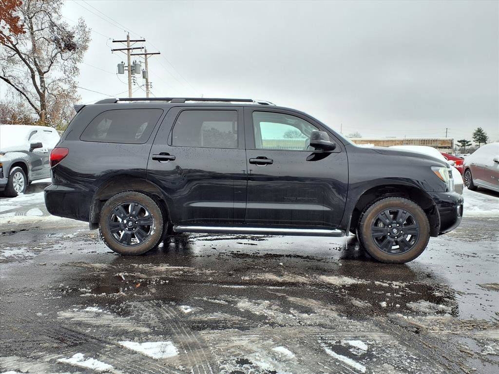 Certified 2019 Toyota Sequoia TRD Sport image 4