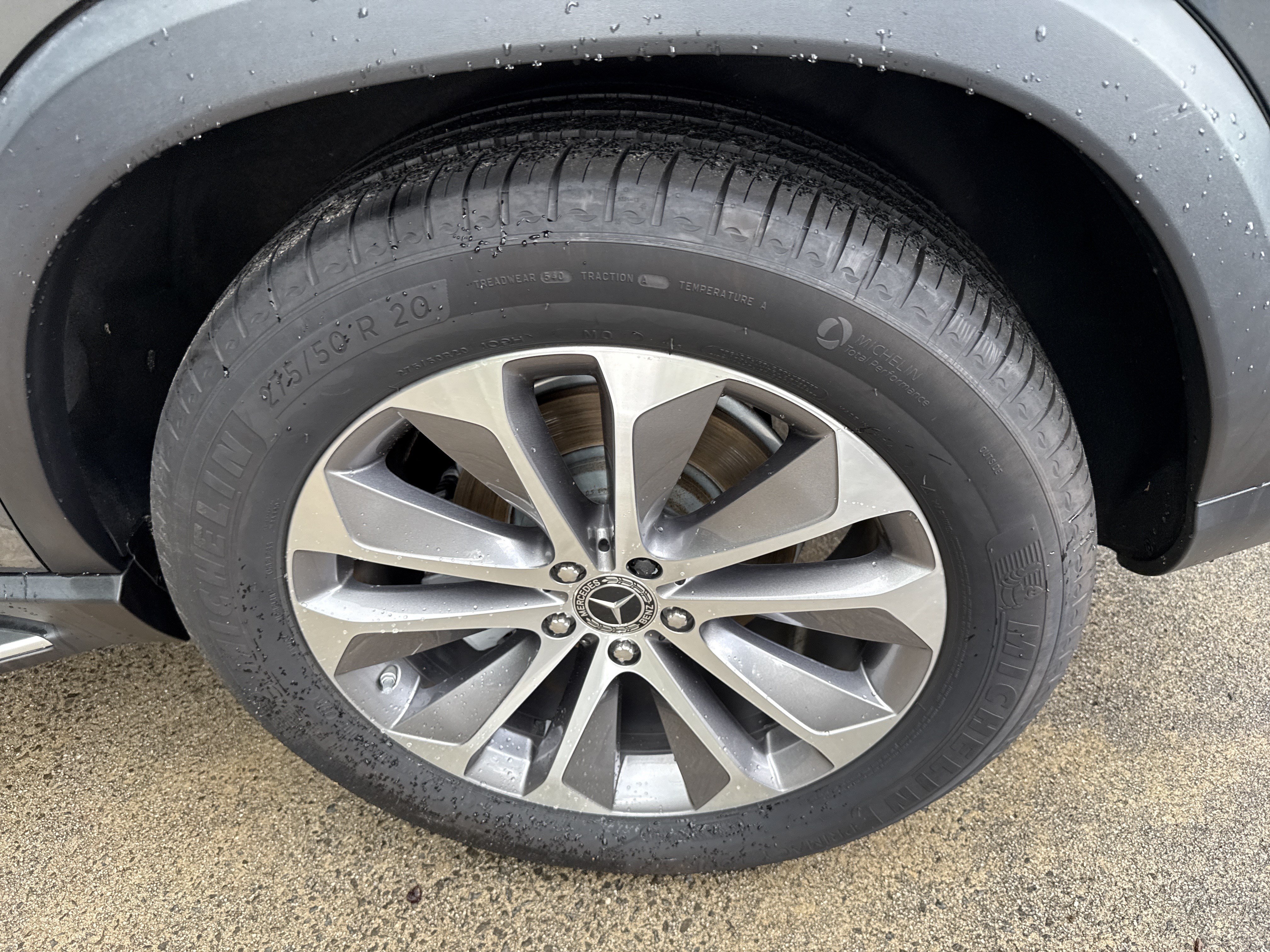 Used 2022 Mercedes-Benz GLE 350 4MATIC w/ Premium Package image 19