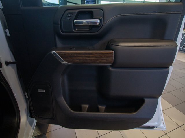 Used 2021 Chevrolet Silverado 2500 High Country w/ Z71 Off-Road Package image 10