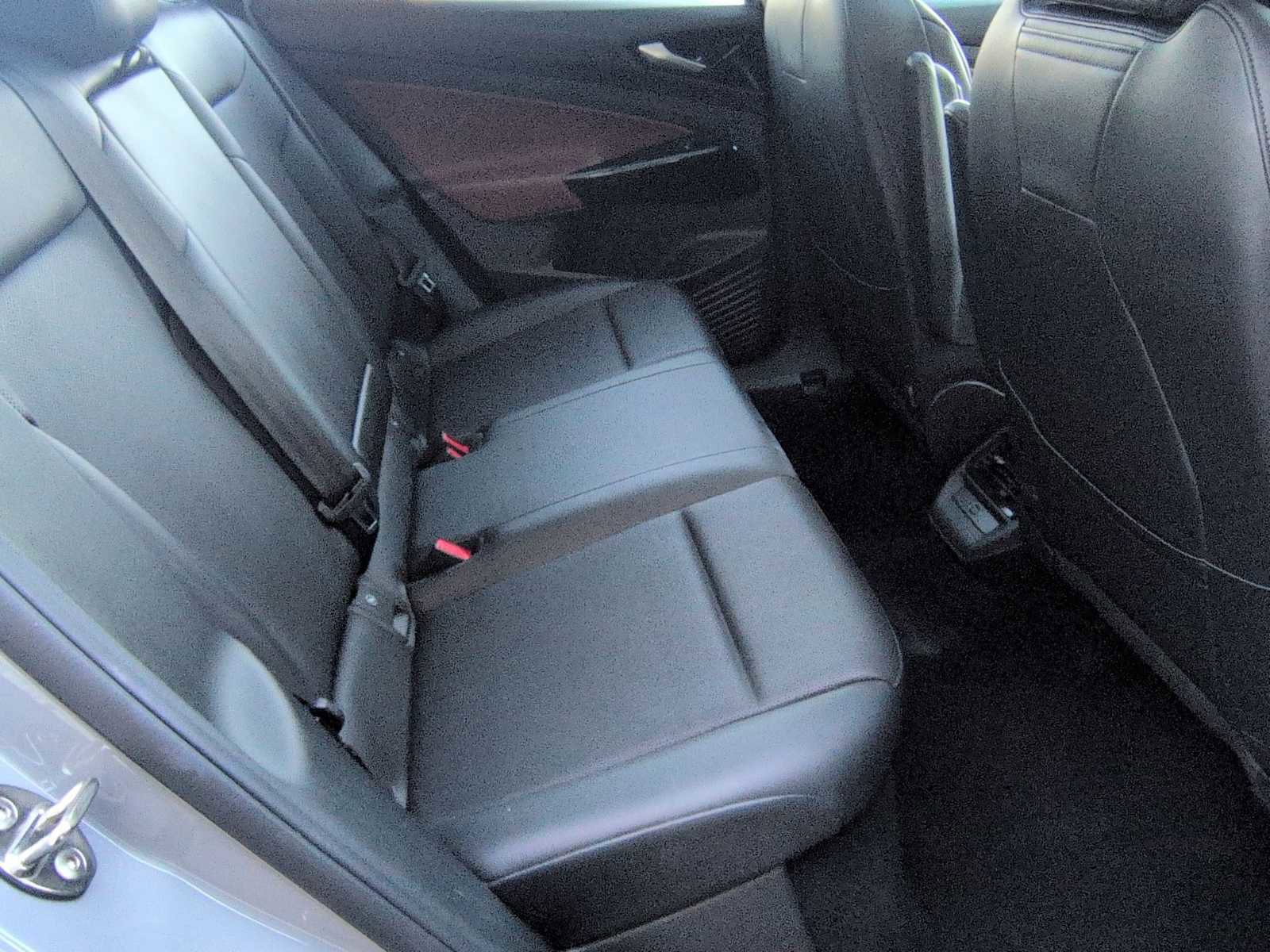 Used 2021 Volkswagen ID.4 Pro S image 22