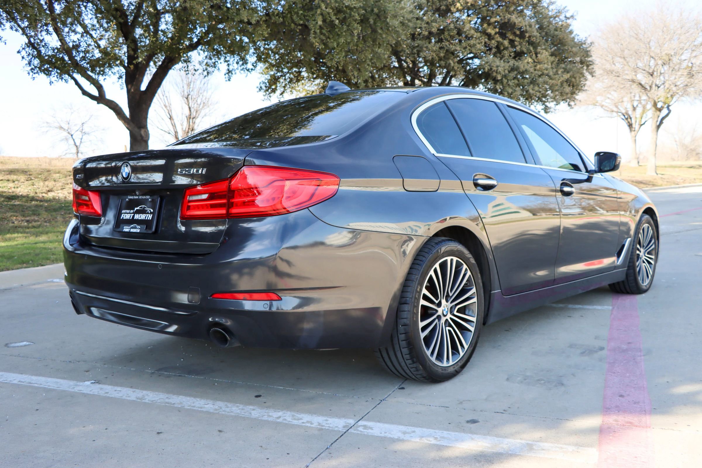 Used 2018 BMW 530i xDrive image 7