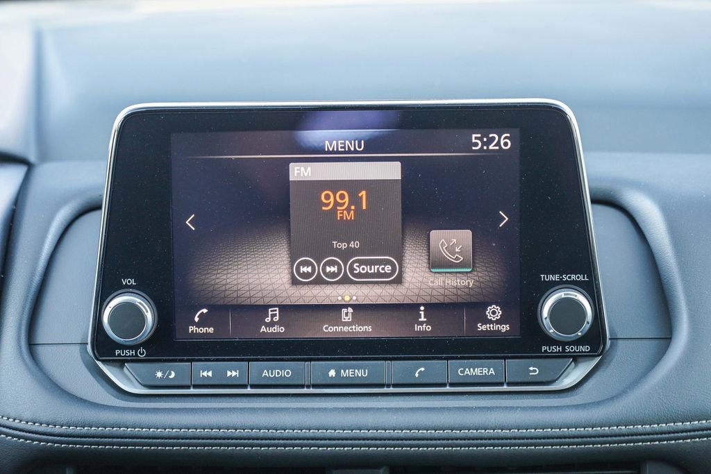 New 2025 Nissan Rogue S image 17