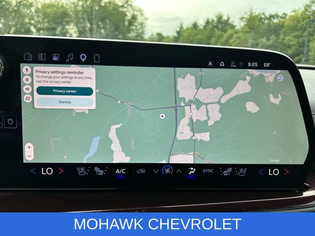 Used 2024 Chevrolet Traverse RS w/ LPO, Floor Liner Package AWD/4WD image 14