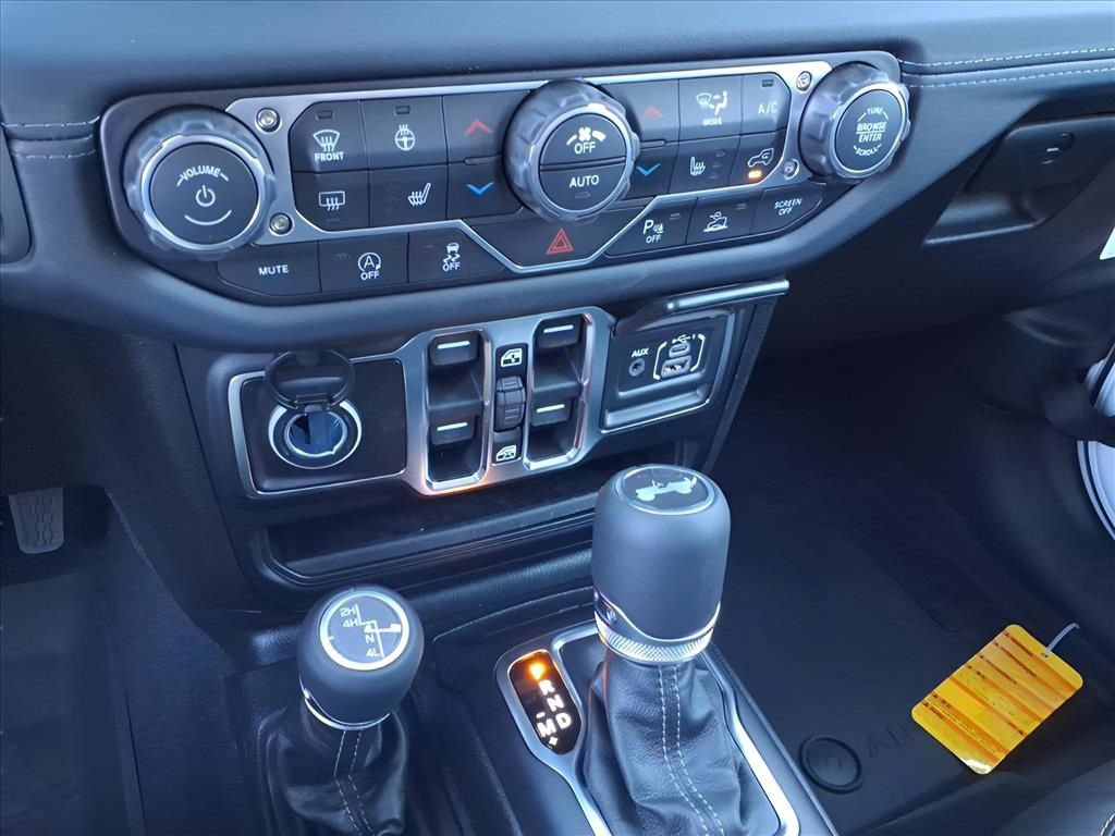 New 2026 Jeep Wrangler Unlimited Sahara AWD/4WD image 22