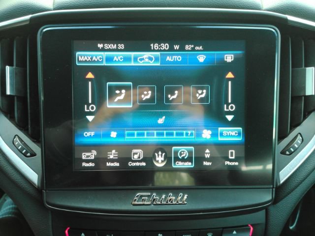 Used 2017 Maserati Ghibli RWD image 42