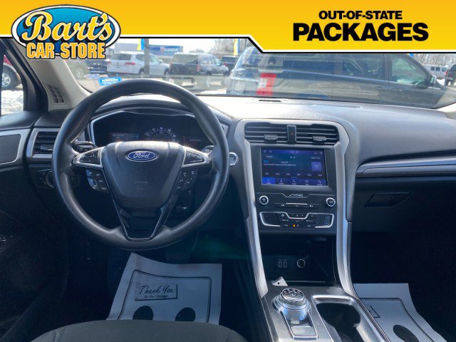 Used 2020 Ford Fusion SE image 21