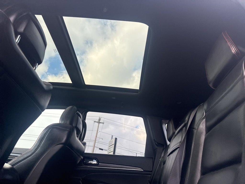 Used 2021 Jeep Grand Cherokee Trailhawk w/ Trailhawk Luxury Group image 21