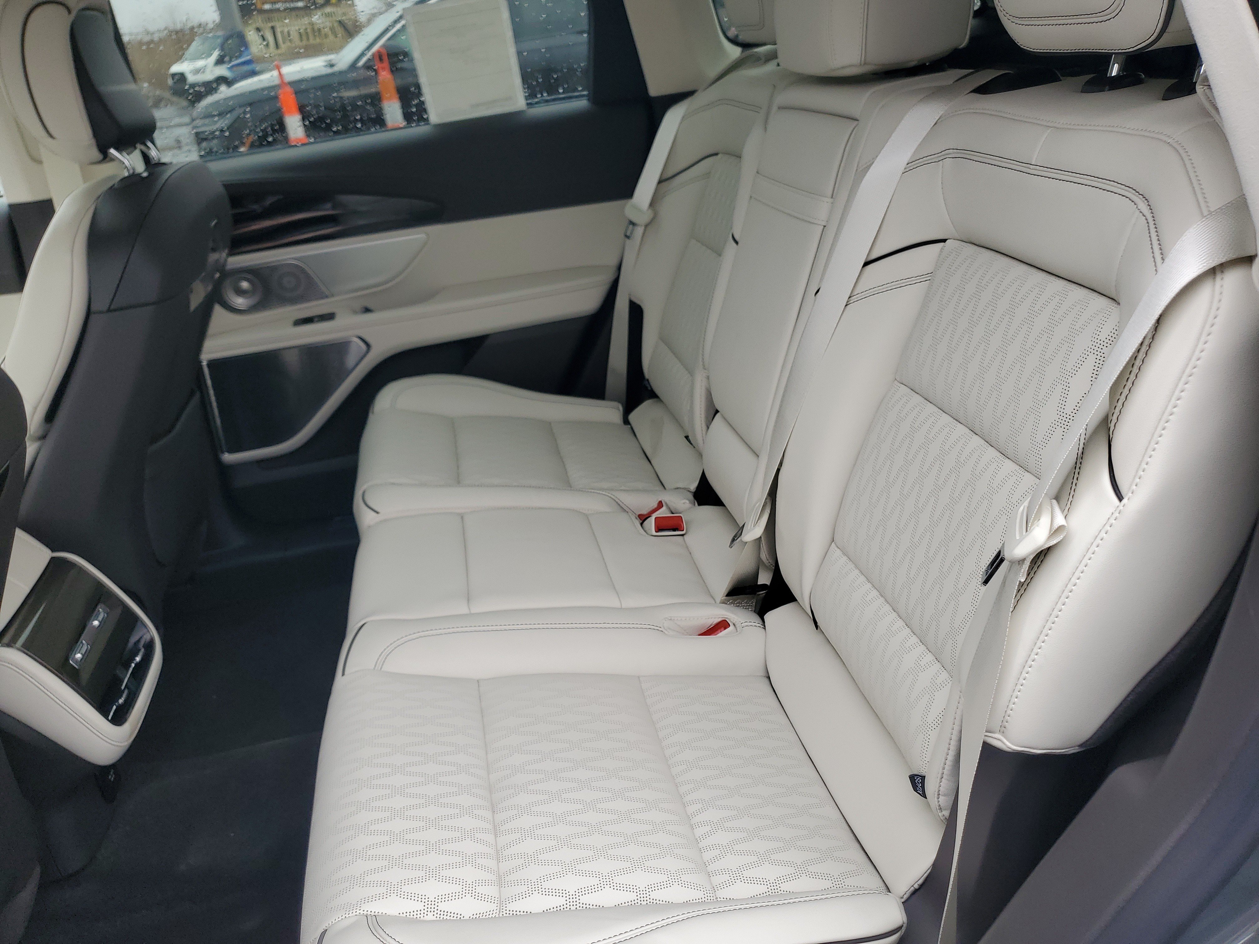 New 2026 Lincoln Nautilus Black Label AWD/4WD image 31