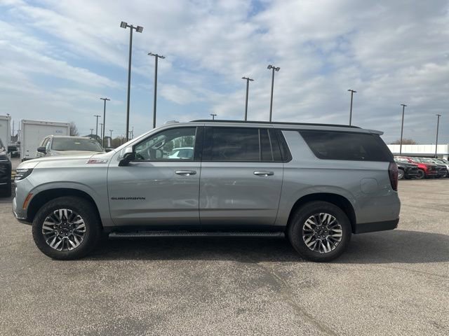 Used 2025 Chevrolet Suburban Z71 image 6