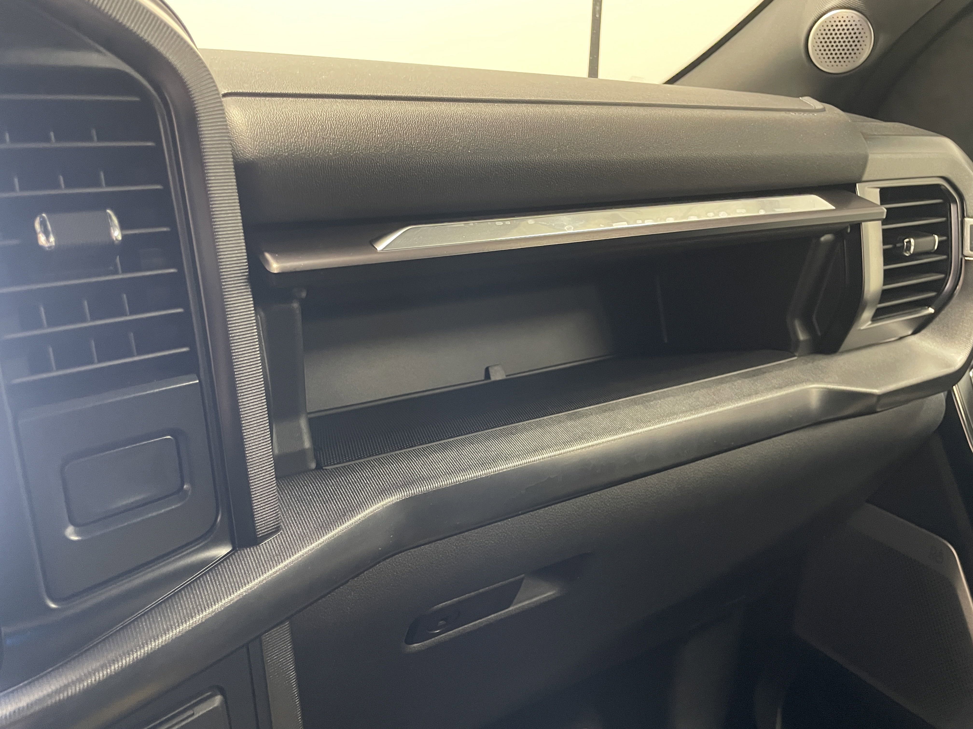 Used 2024 Ford F150 Platinum w/ Equipment Group 702A High image 28