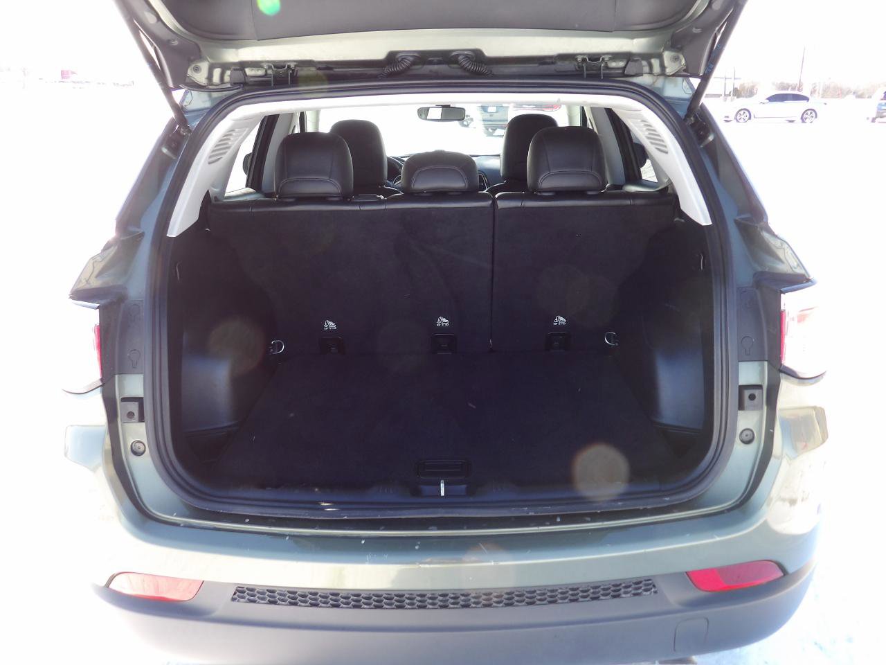 Used 2020 Jeep Compass Limited image 20