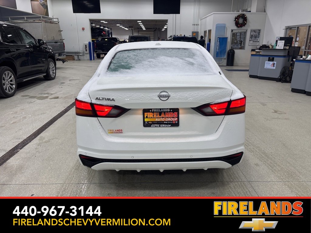 Used 2025 Nissan Altima 2.5 S image 8