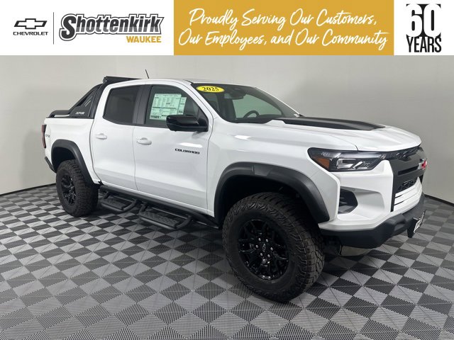New 2025 Chevrolet Colorado ZR2 w/ Midnight Edition