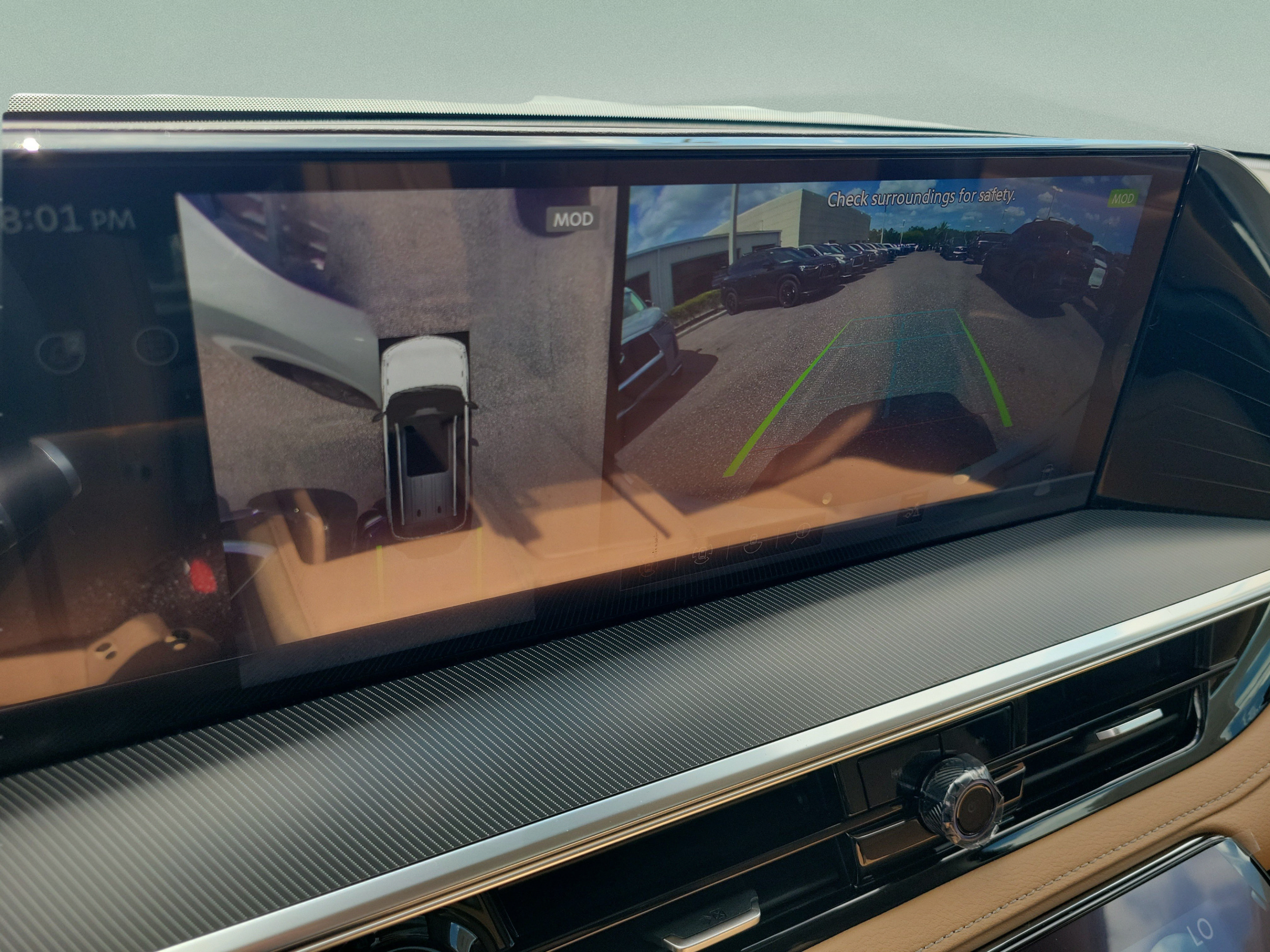 New 2027 INFINITI QX80 Luxe w/ Cargo Package RWD image 10