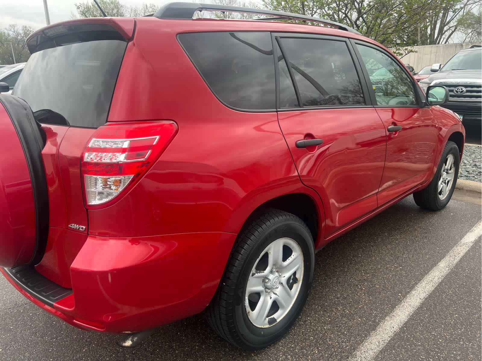 Used 2011 Toyota RAV4 4WD w/ Base L4 Extra Value Pkg image 6
