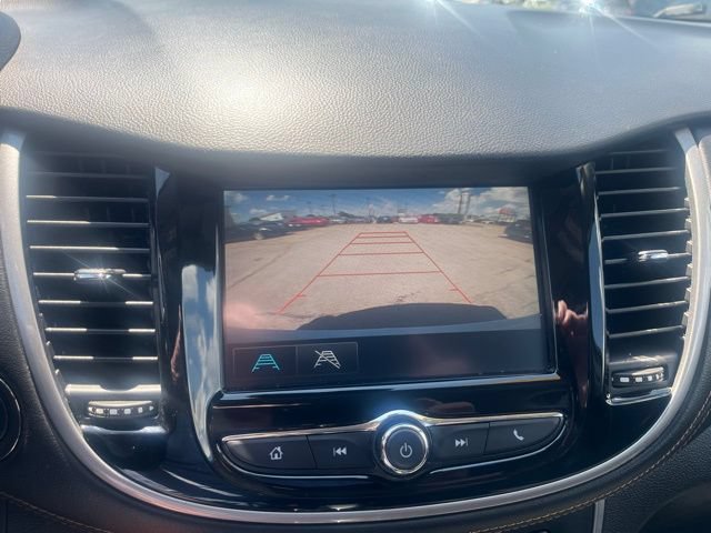 Used 2017 Chevrolet Trax LT w/ Driver Confidence Package FWD image 22