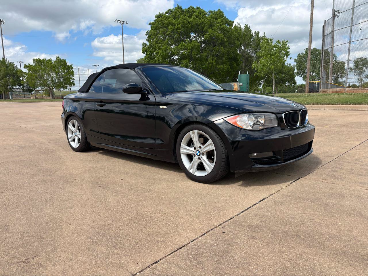 Used 2009 BMW 128i Convertible RWD image 39