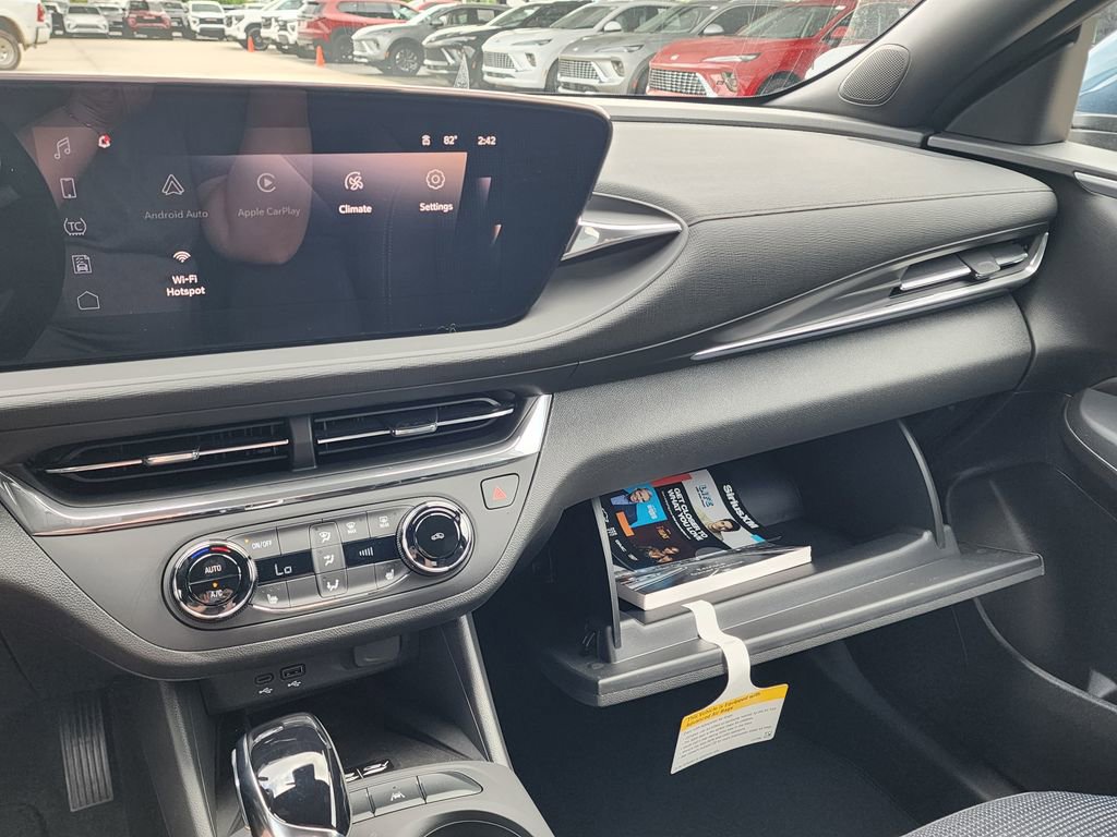 New 2026 Buick Envista Preferred image 32