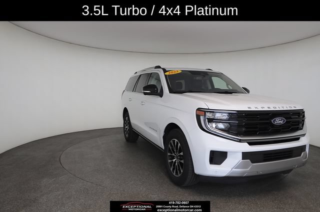 Used 2025 Ford Expedition Platinum AWD/4WD image 28