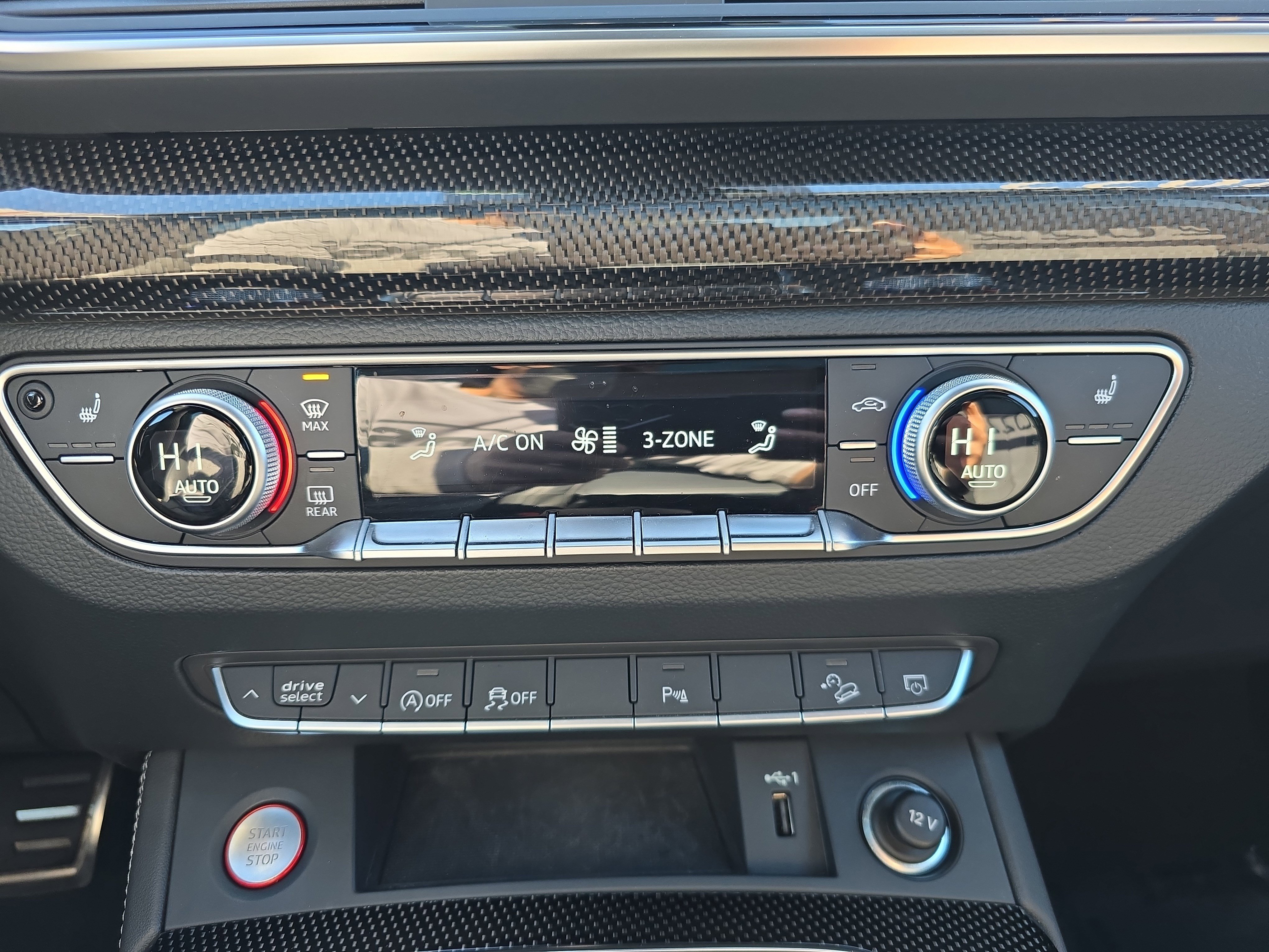 Used 2022 Audi SQ5 Premium Plus w/ Premium Plus Package image 19