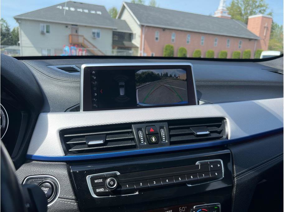 Used 2021 BMW X1 xDrive28i w/ M Sport Package image 10