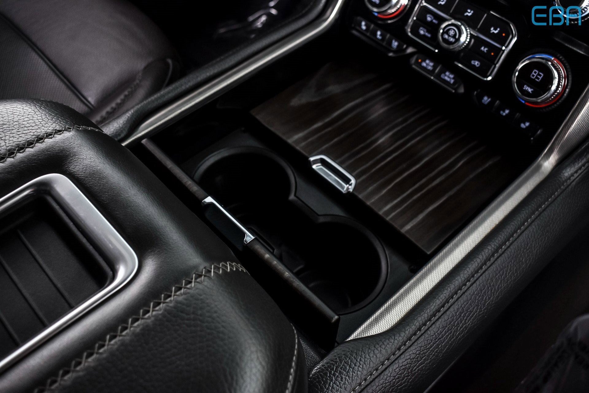 Used 2021 GMC Yukon Denali w/ Denali Premium Package image 29