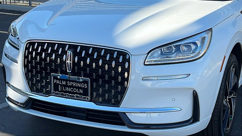New 2025 Lincoln Corsair Grand Touring w/ Equipment Group 302A image 3