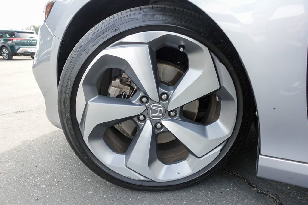 Used 2020 Honda Accord Touring image 10