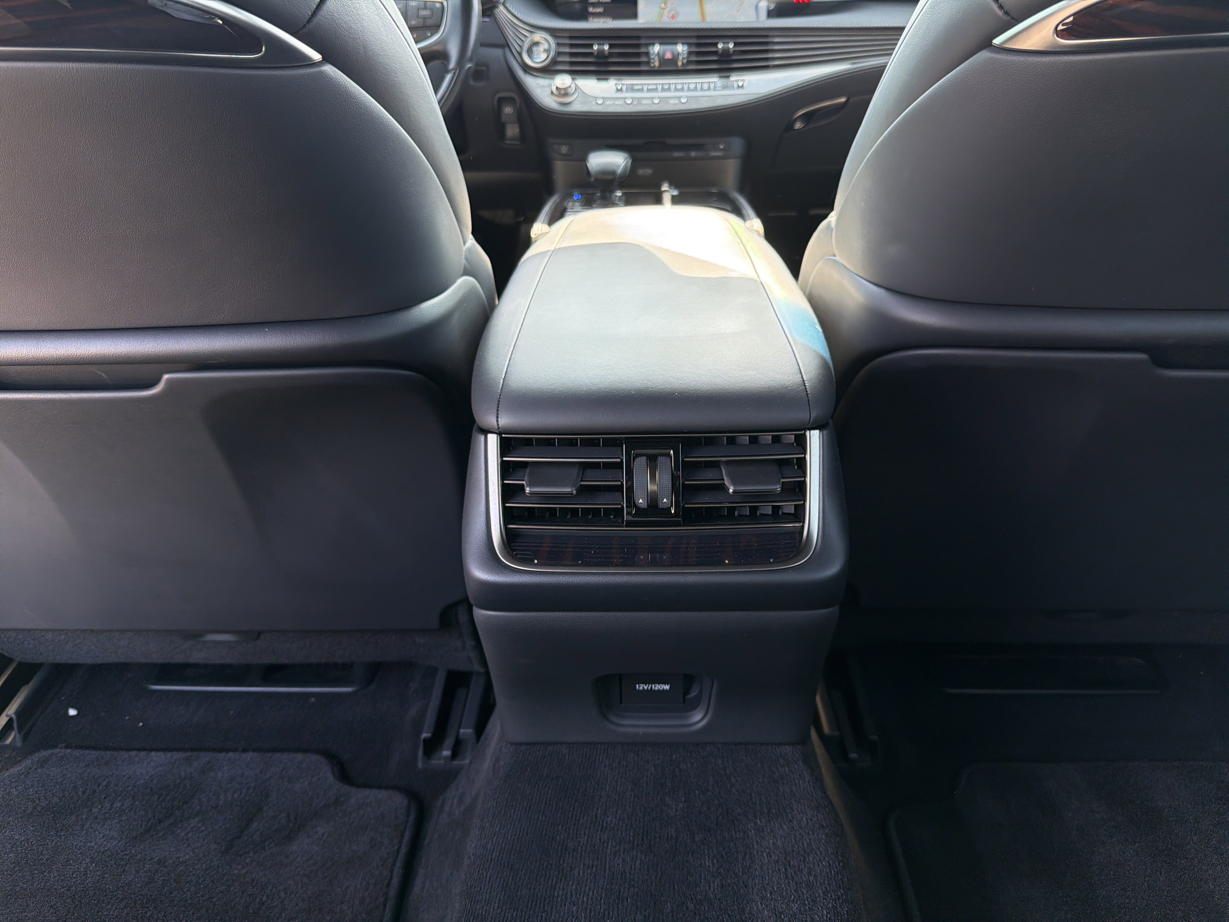 Used 2019 Lexus LS 500 w/ Interior Upgrade Package image 35