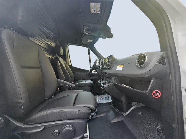 New 2026 Mercedes-Benz Sprinter 3500 image 8