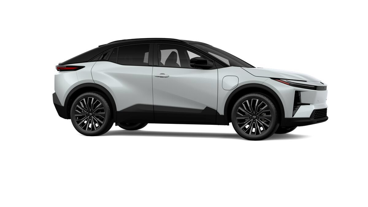 New 2026 Toyota C-HR AWD/4WD image 13