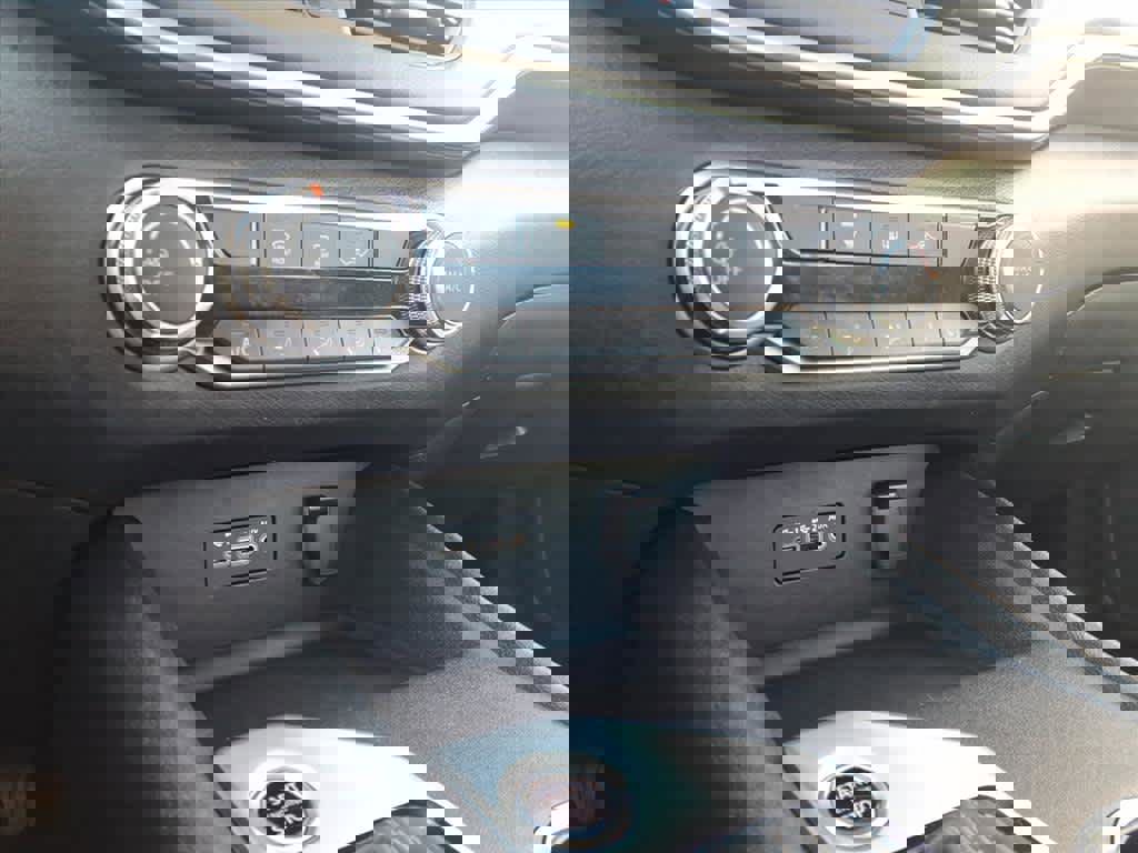 Certified 2022 Nissan Altima 2.5 SV image 19