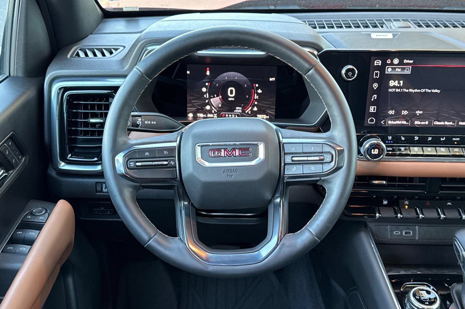 Certified 2023 GMC Canyon AT4 w/ AT4 Premium Package AWD/4WD image 15