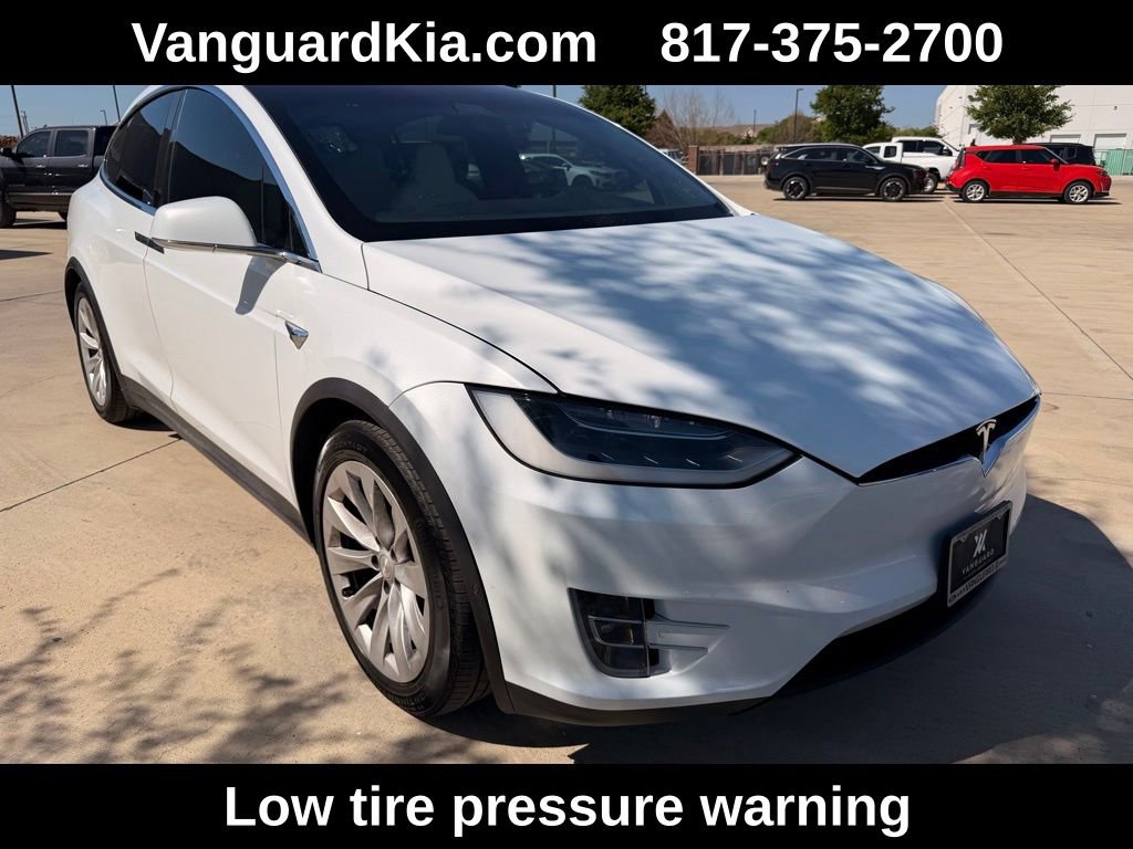 Used 2018 Tesla Model X 100D image 5