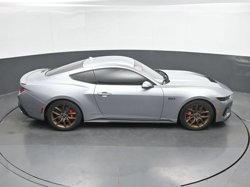 Used 2025 Ford Mustang GT Premium RWD image 35