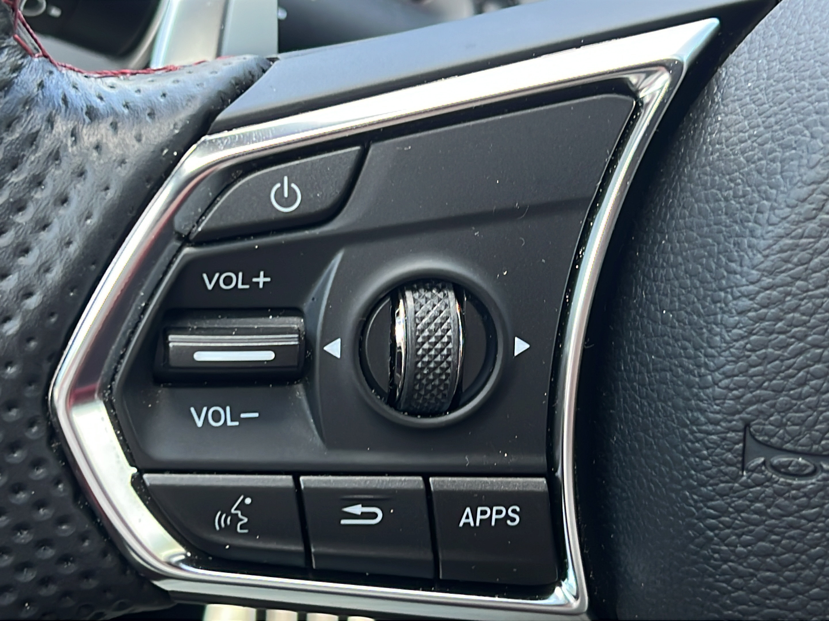 Certified 2025 Acura RDX w/ Advance Package AWD/4WD image 19